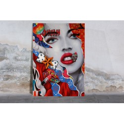 Bild Street Art Girl mit Lippenstift
